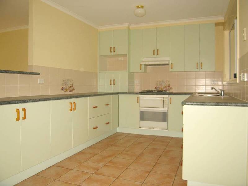 Surrounded by Silence! Picture 2