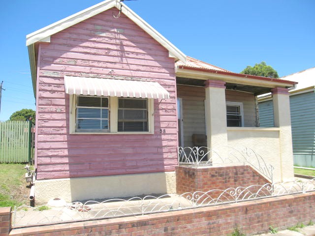 Conveniant Location! Picture 1