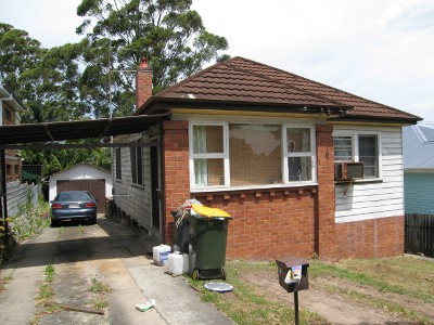 Close to School and shops! Picture