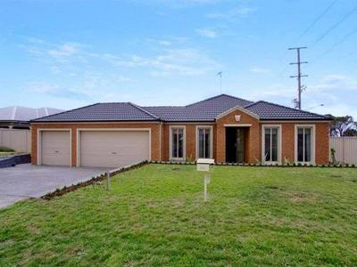 Massive Price Reduction, Massive Home on Massive Block! Picture