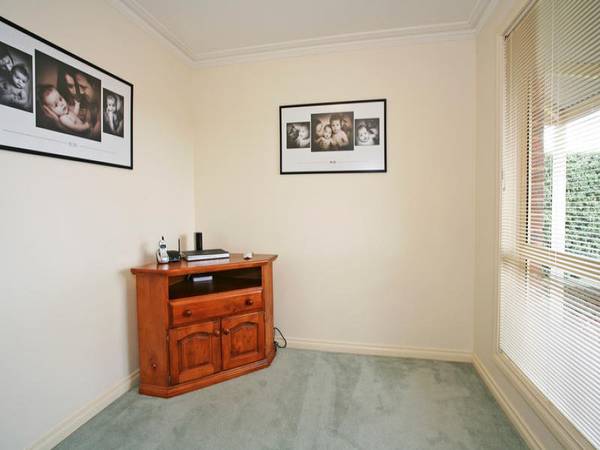 "NEW PRICE" Unbelievable buying in this red hot locale!! Picture