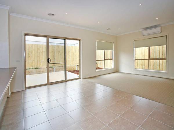 Quality Townhouse Picture 2