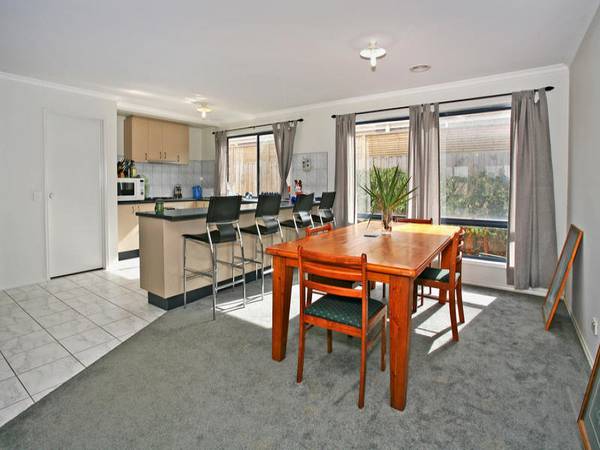 QUIET, SPACIOUS AND PLENTY OF LIGHT! Picture