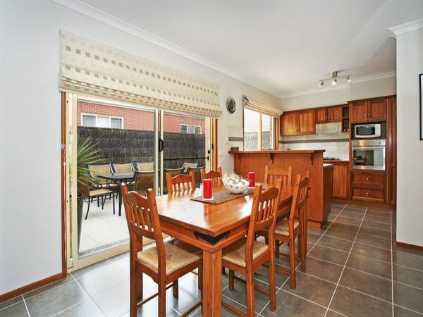 Your search for the perfect Newtown Townhouse is finally over! Picture