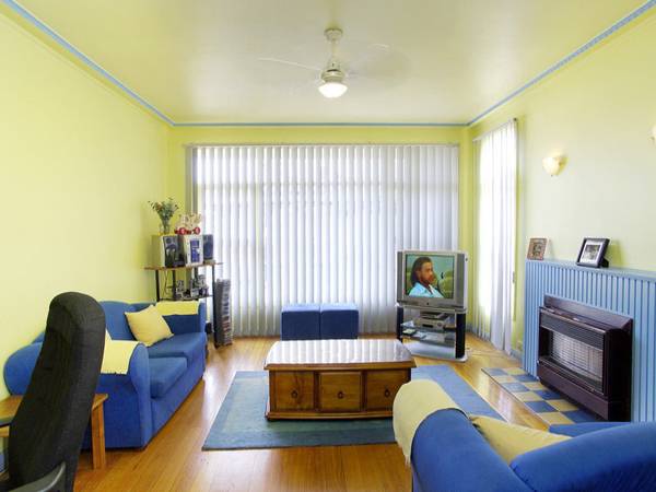 Champagne Living On A Beer Budget! Picture