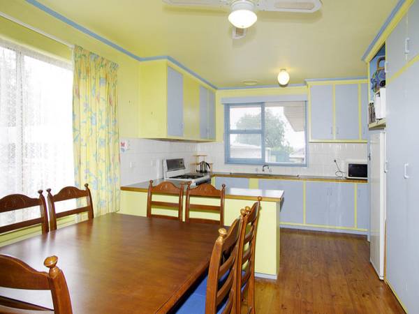 Champagne Living On A Beer Budget! Picture