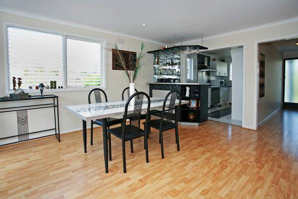 Vendor Says Sell!! Picture