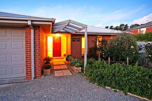 Unsurpassed Space, Style & Size- Vendor Says Sell!!! Picture 2