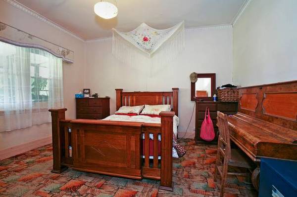 NEW AUCTION DATE!! Picture