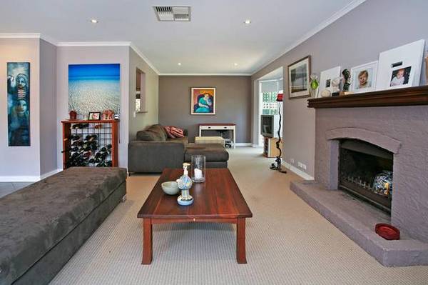 PERFECT FAMILY LIVING Picture 2