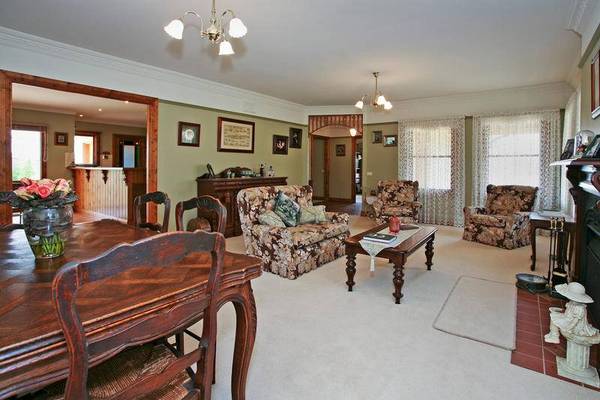 Quality Wookey Build In Dress Circle Location Picture