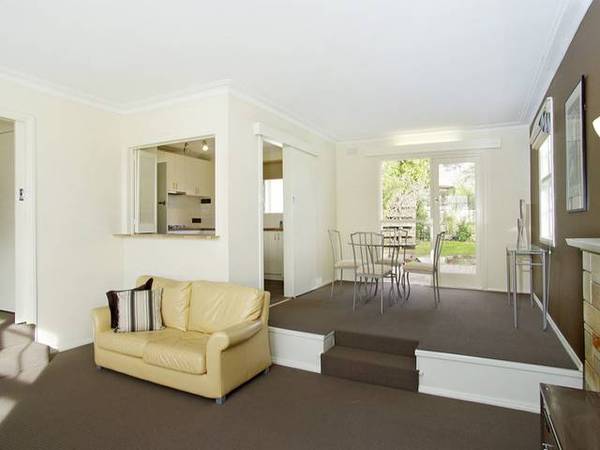 Be Quick, Absolute Bargain! Picture