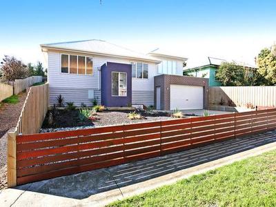 Sheer Class - Luxury Town House Picture