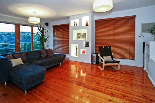 Attention trendsetters, the ultimate funky pad! Picture 2