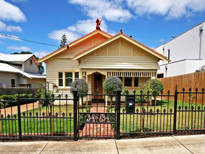 Breathtaking Beauty with Family Flair Picture