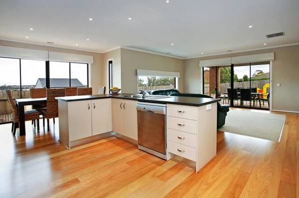 Modern living at it's Finest Picture 2