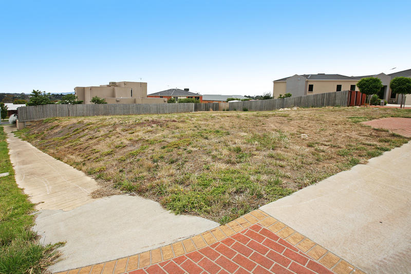 The dream starts here-Vacant block of land! Picture 3