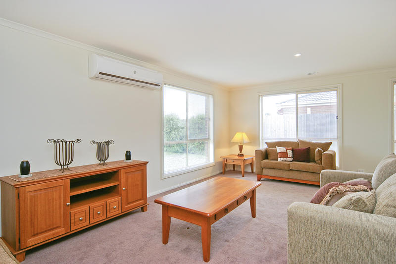 Stylish & Value Packed! Picture 2