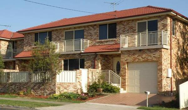 HOT SELLER!!! Picture 1