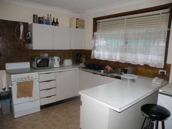 SUPERB LOCATION! Picture