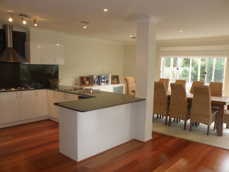 FALLING IN LOVE AGAIN Picture 2