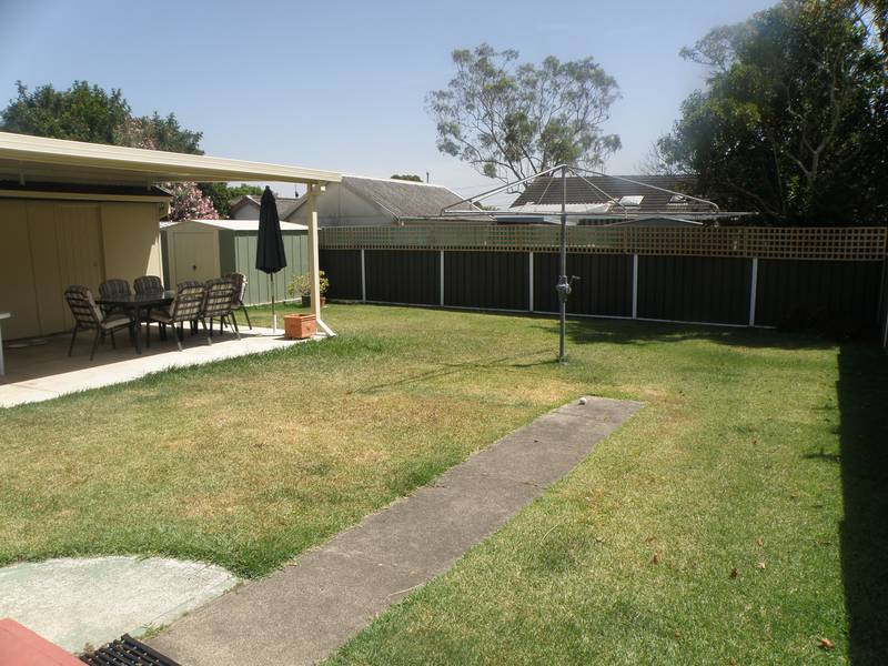 RENOVATED TO PERFECTION Picture 3