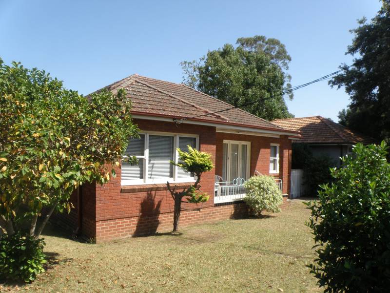 20.12 X 40.50 Metre Frontage = 815m2 Picture 2