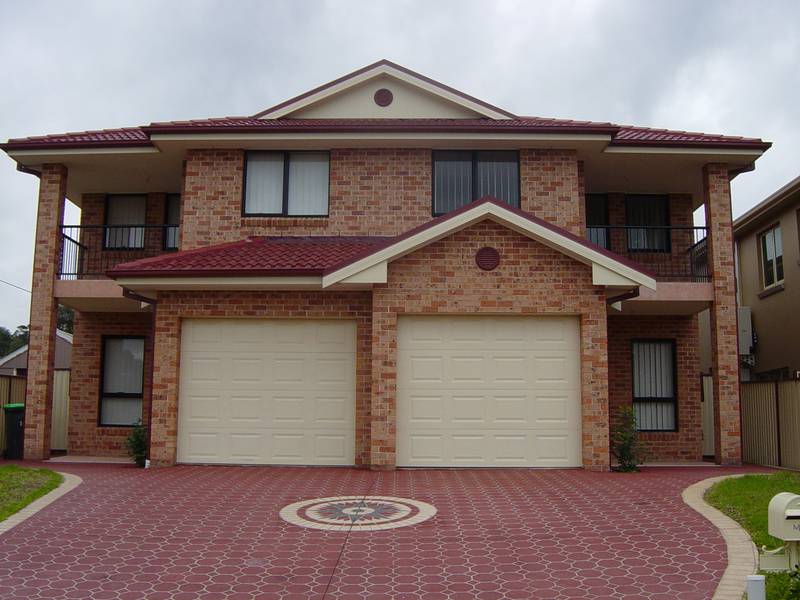 MODERN TORRENS TITLE DUPLEX Picture 1