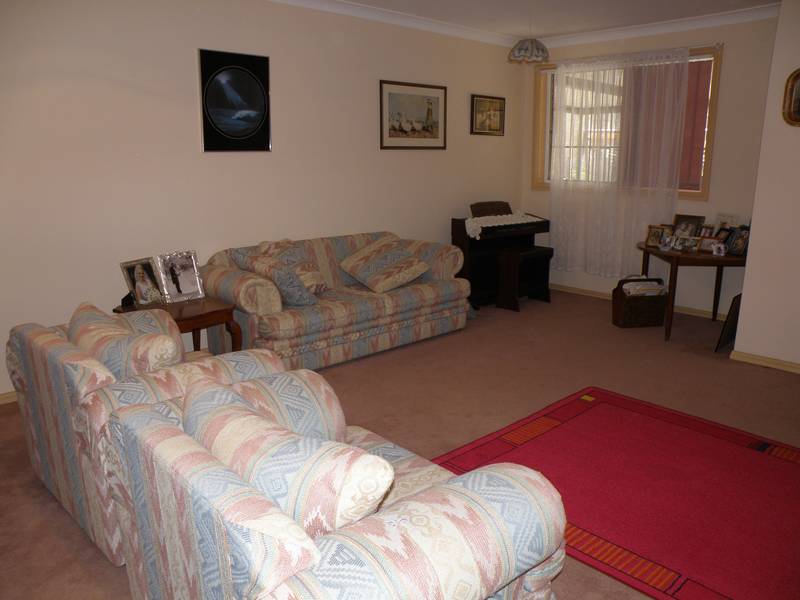 A Villa With No Strata Fees Picture 3