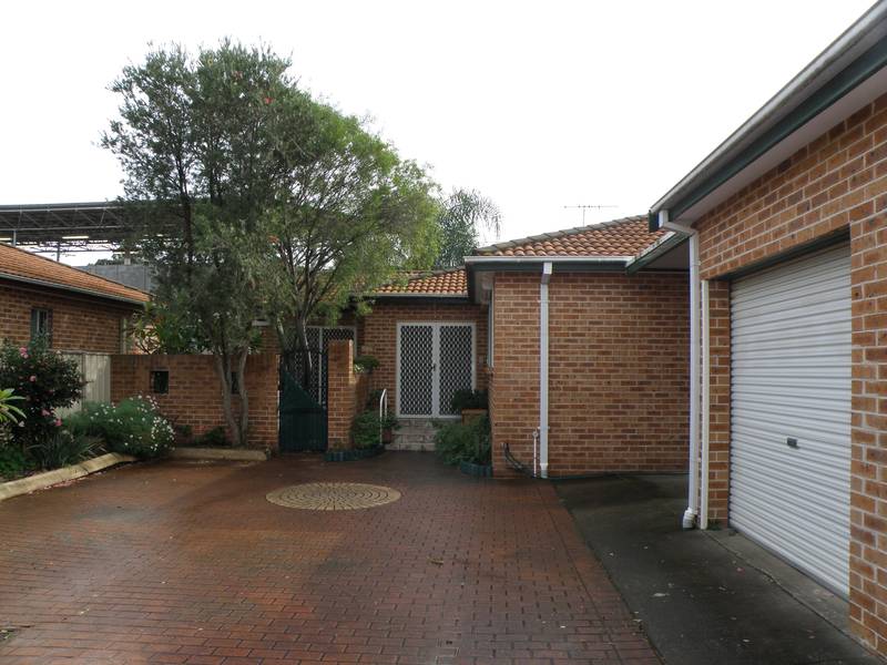 A Villa With No Strata Fees Picture 1