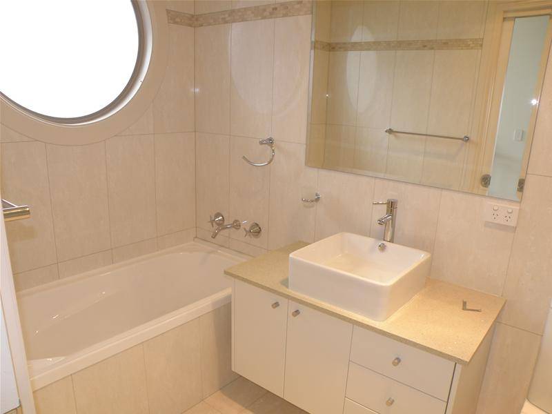 BRAND NEW 3 BEDROOM DUPLEX PANANIA STH/PICNIC POINT Picture 3