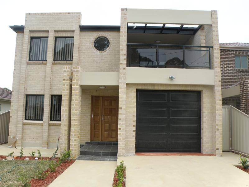 BRAND NEW HOME BORDERING PANANIA SOUTH/PICNIC POINT Picture 1
