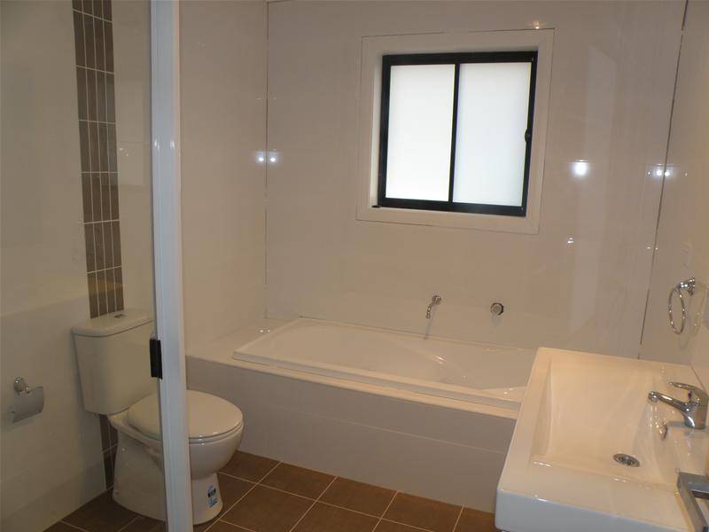 BRAND NEW HOME BORDERING PANANIA SOUTH/PICNIC POINT Picture 3