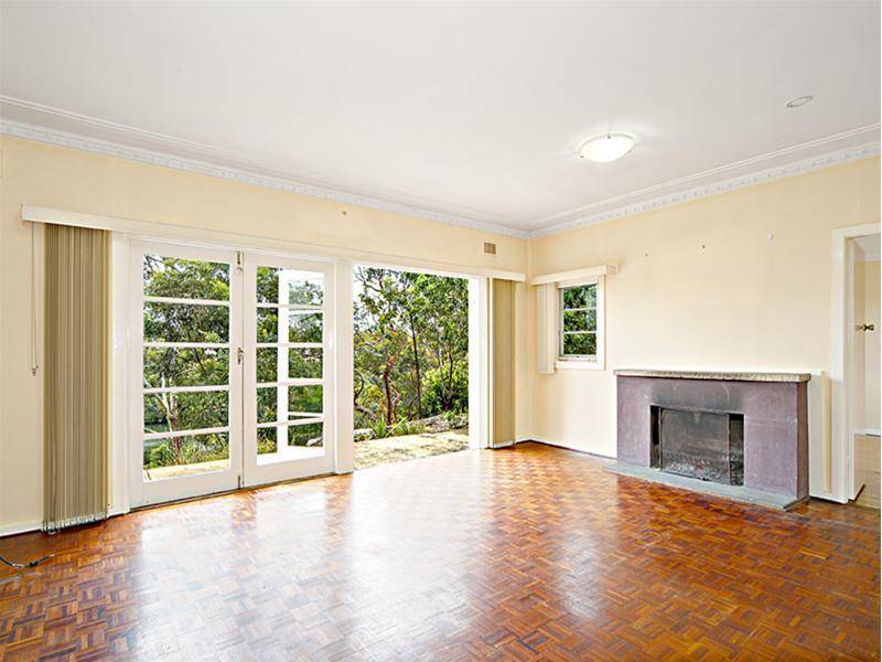 3178sqm OF PRIME WATERFRONT RESERVE HOUSE & LAND Picture 2