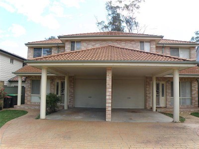 SPACIOUS LIVING IN PEACEFUL LOCATION Picture