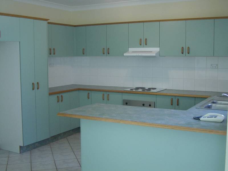 Fabulous Villa in Great Location Picture 3