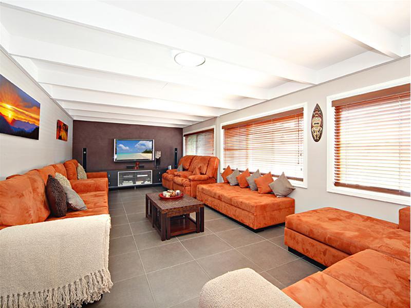 PERFECT, PRISTINE AND PRECIOUS Picture 3