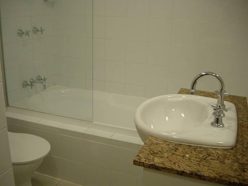 Ultra Modern Unit Picture 3