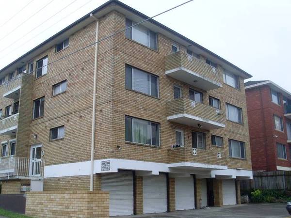 BETTER THAN PAYING RENT! Picture 1