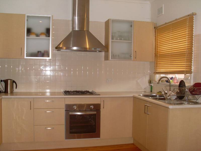 UNBELIEVABLE VALUE! Picture 2