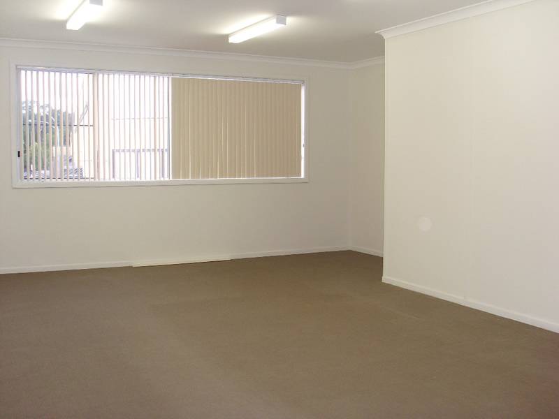 DEPOSIT TAKEN! Picture 3