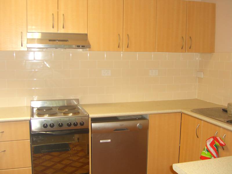 Beter Than A Unit- Includes Water & Electricity! Picture 1