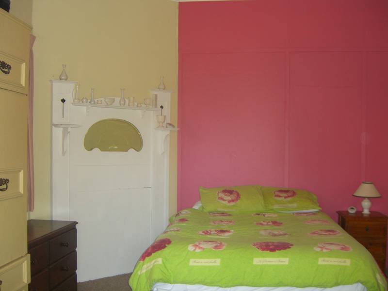 Neat House! Picture 2