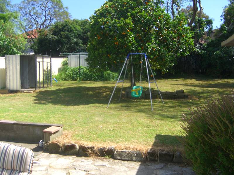 Neat House! Picture 3