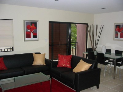 FULLY FURNISHED - THREE BEDROOM TOWNHOUSE - IN THE HEART OF THE CITY - DOUBLE LOCKUP GARAGE Picture