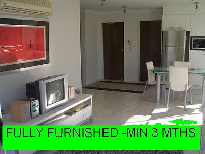 FULLY FURNISHED - TWO BED - GREAT LOCATION - AVAILABLE 30th JULY Picture