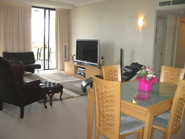 Rivers on the Park - $988,000 Picture 3