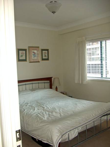 A home in the city Picture