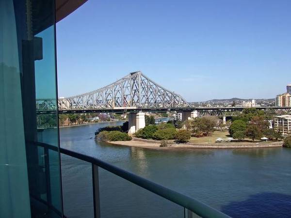 Luxury Riverfront Living Picture 1