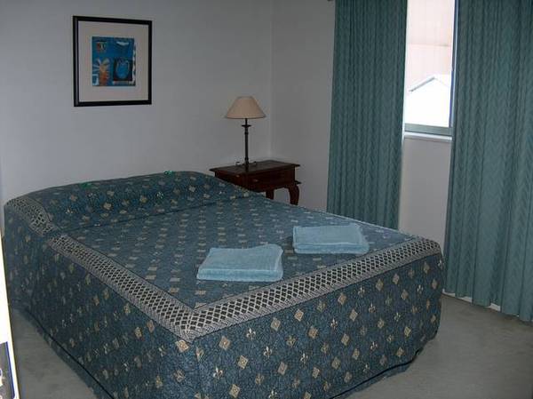 Fully Furnished Apartment Picture 3